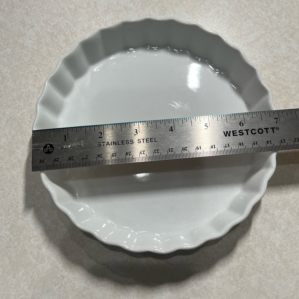 TWO quiche or pie dishes 7 inch porcelain